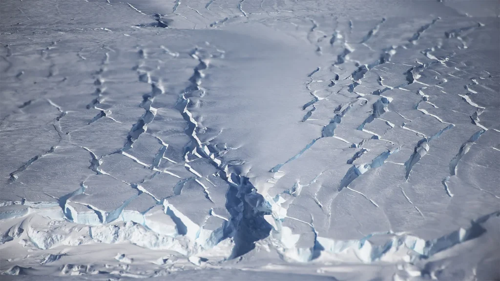 Antarctique : l'eau sous-glaciaire menace d'accélérer la montée des eaux
