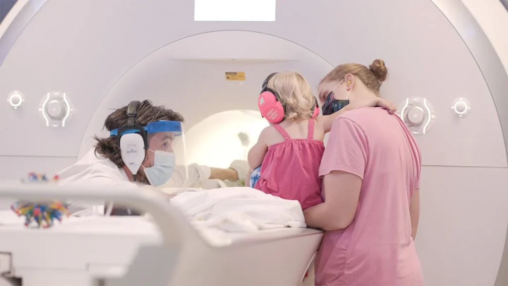 Mémoire des bébés : leur cerveau fonctionne déjà comme l'adulte