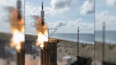 Tir d'essai du missile Aster 30 B1NT par la DGA sur le site de Biscarrosse
