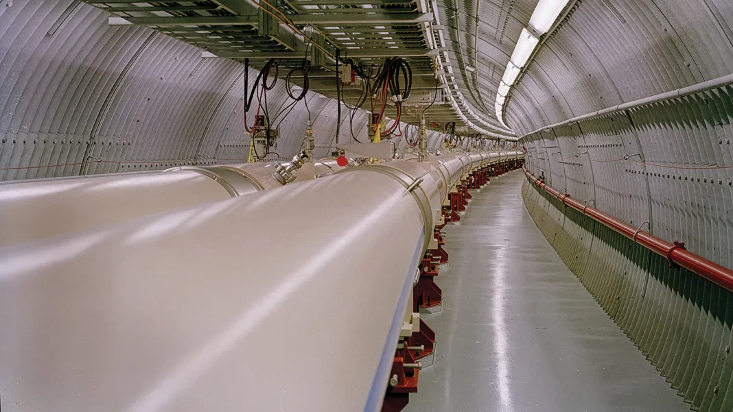 Fin du RHIC : un nouveau collisionneur de particules aux USA