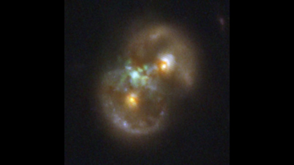 Galaxie Infinity observée par le télescope James Webb