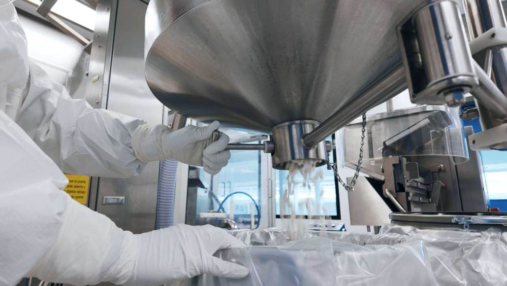 Fabrication de pilules d'orforglipron dans une usine Eli Lilly