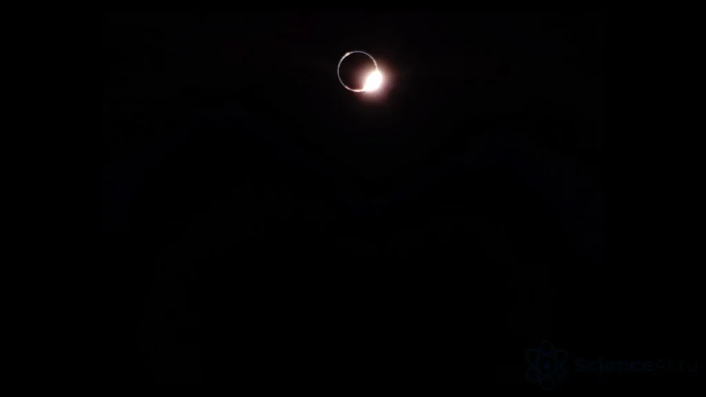 Blue Ghost : une éclipse solaire vue depuis la Lune