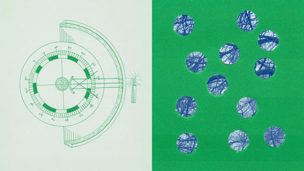 Composition graphique avec un instrument circulaire vert à gauche et des disques montrant des branches bleues à droite.